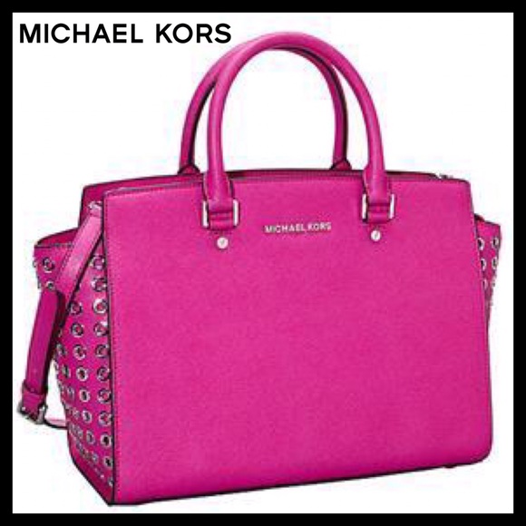Michael Kors Handbags - Michael Kors Large Selma Grommet Satchel Fuchsia